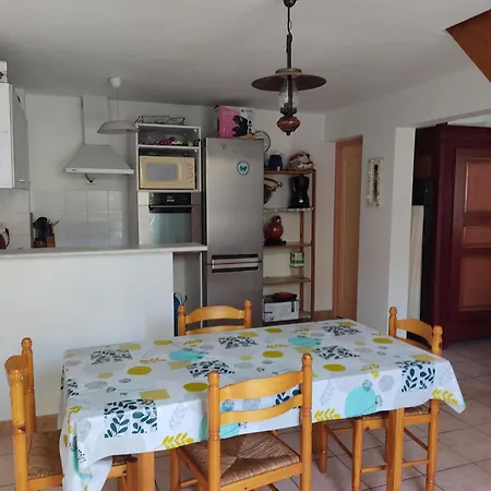 Holiday home Climatisee A Gruissan, Proche Grazel, 6 Pers, Parking Prive, Terrasse, Equipee - Fr-1-796-70