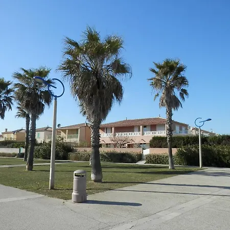 Climatisee A Gruissan, Proche Grazel, 6 Pers, Parking Prive, Terrasse, Equipee - Fr-1-796-70 *
