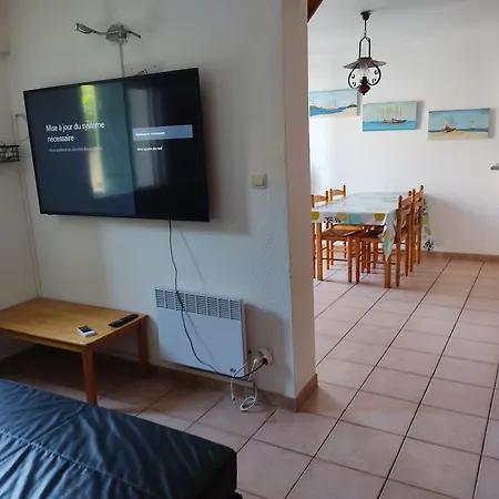 Holiday home Climatisee A Gruissan, Proche Grazel, 6 Pers, Parking Prive, Terrasse, Equipee - Fr-1-796-70